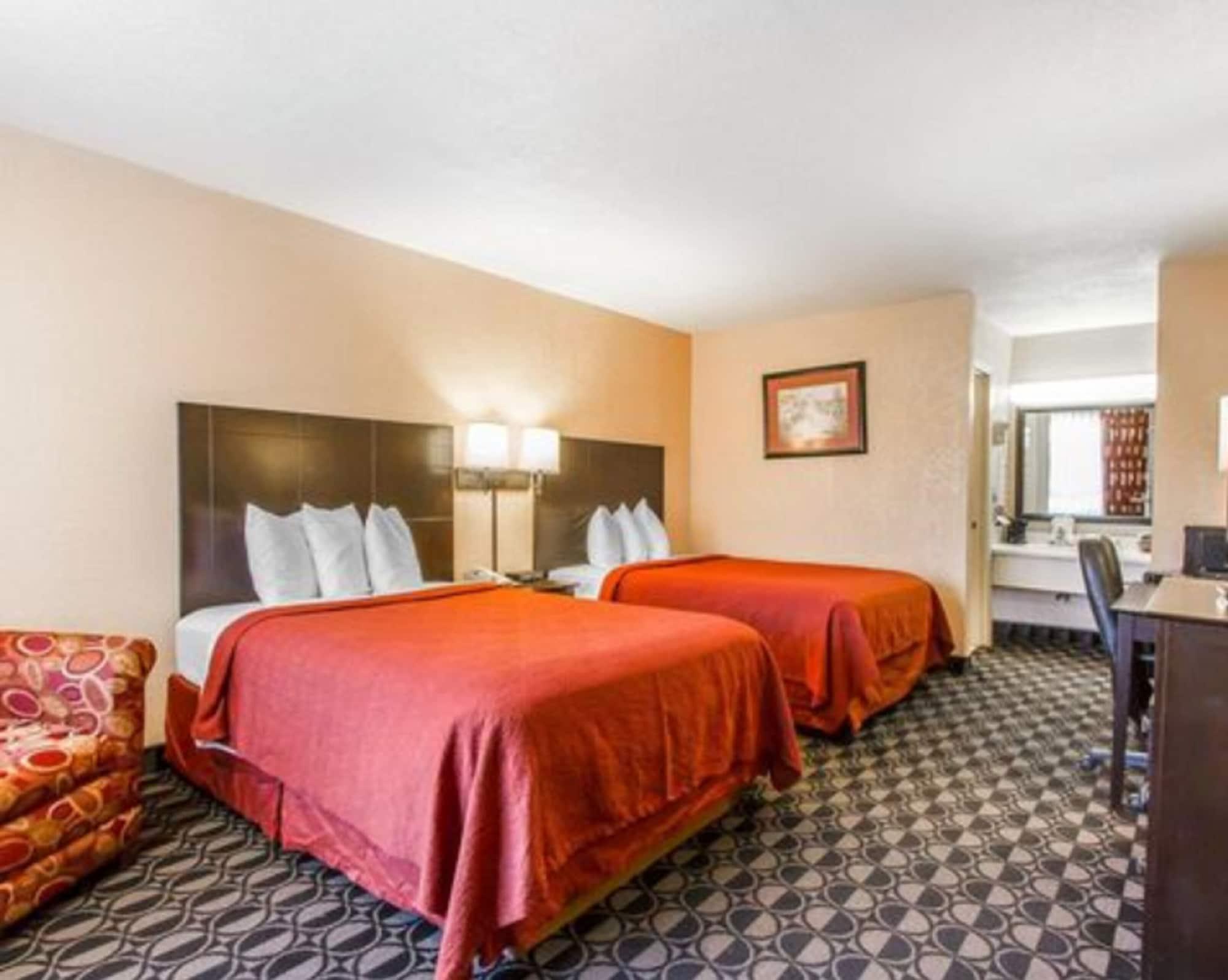 Quality Inn Ada Near University Εξωτερικό φωτογραφία