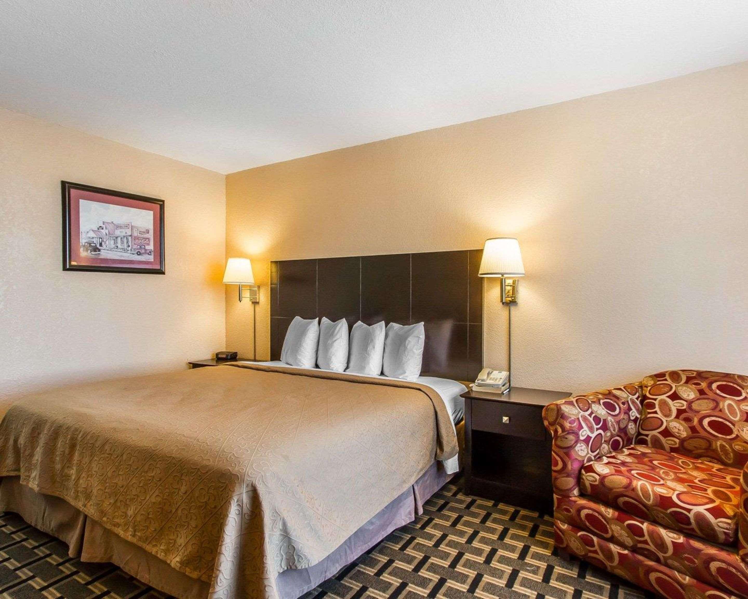 Quality Inn Ada Near University Εξωτερικό φωτογραφία